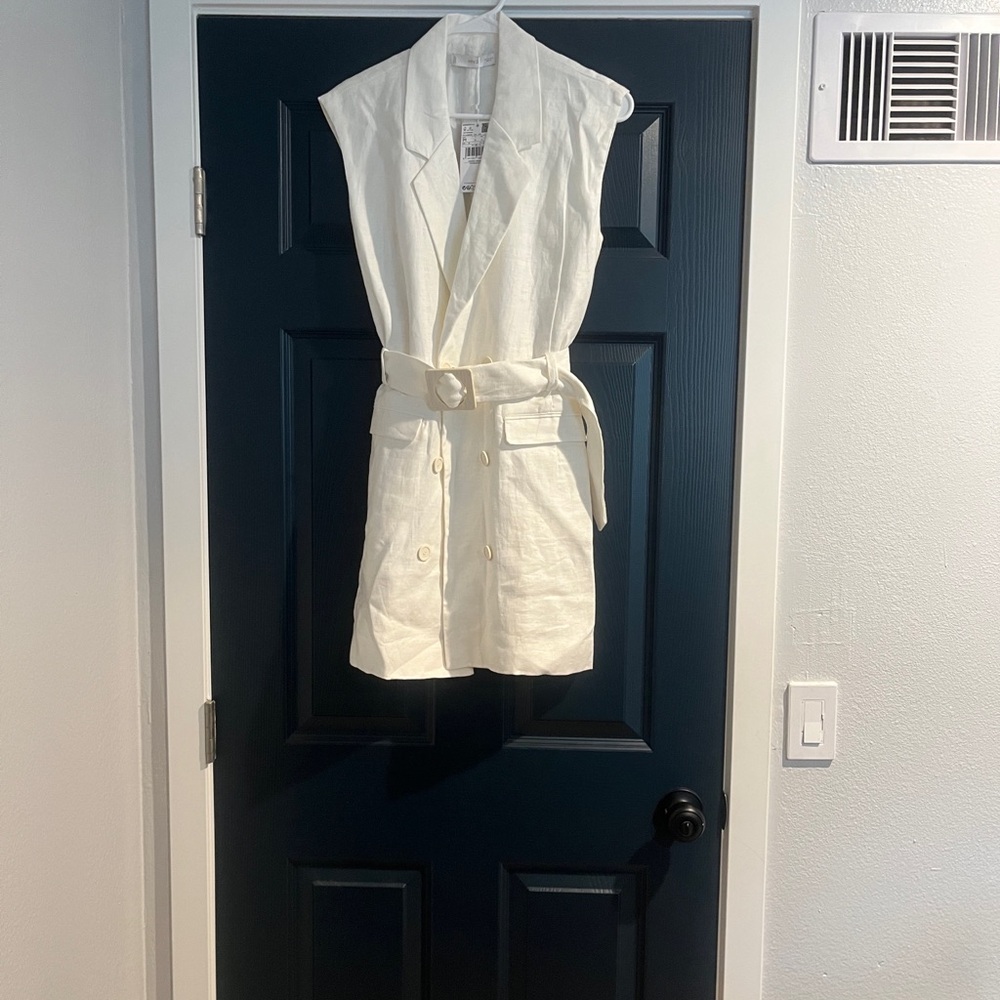 Mango Cream Textured Vest